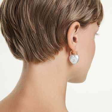 Idyllia drop earrings