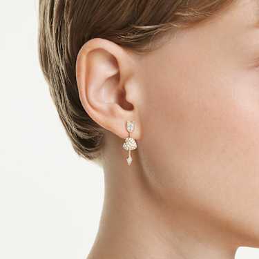 Idyllia drop earrings